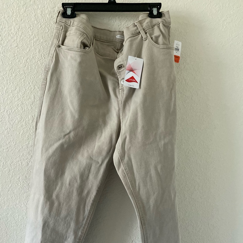 Beige Boyfriend Jeans